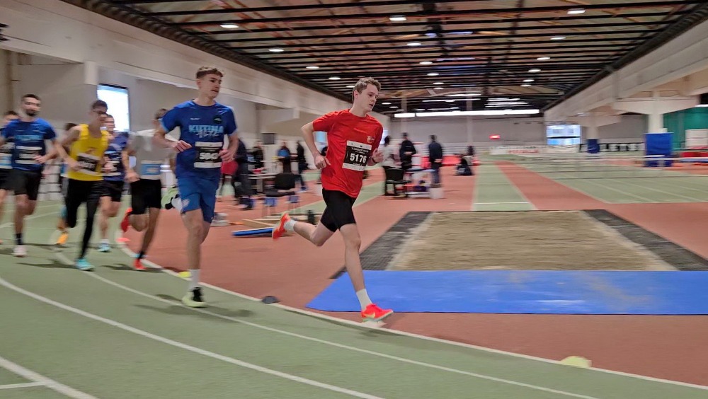 Ob otvoritvi nove sezone skoraj padel državni rekord